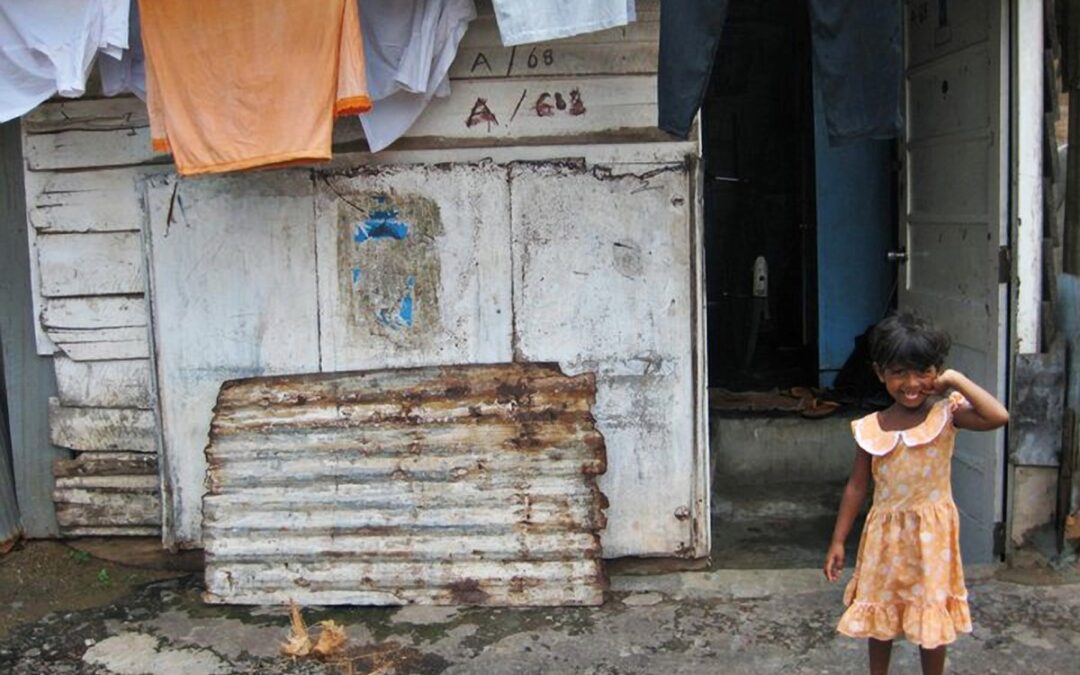 Bringing Hope To The Hopeless: Feeding Children In The Slums Of Sri Lanka